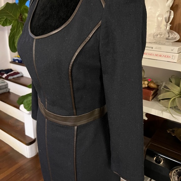 Club Monaco navy wool dress in size 4 - Picture 6 of 9